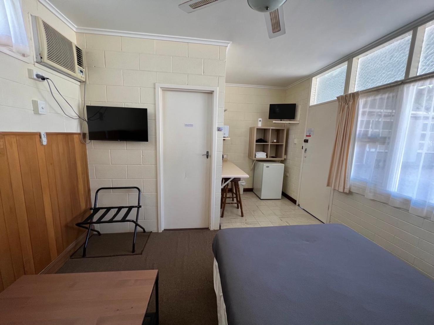 Winkie Glossop Motel מראה חיצוני תמונה